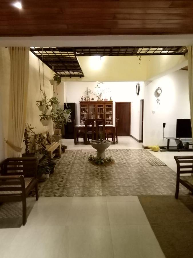 The Bliss Hostel קנדי מראה חיצוני תמונה