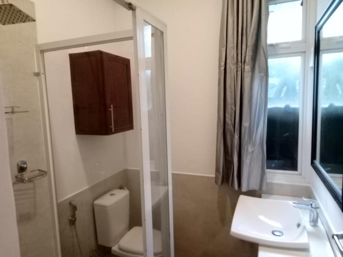 The Bliss Hostel קנדי מראה חיצוני תמונה