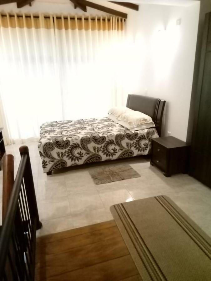 The Bliss Hostel קנדי מראה חיצוני תמונה