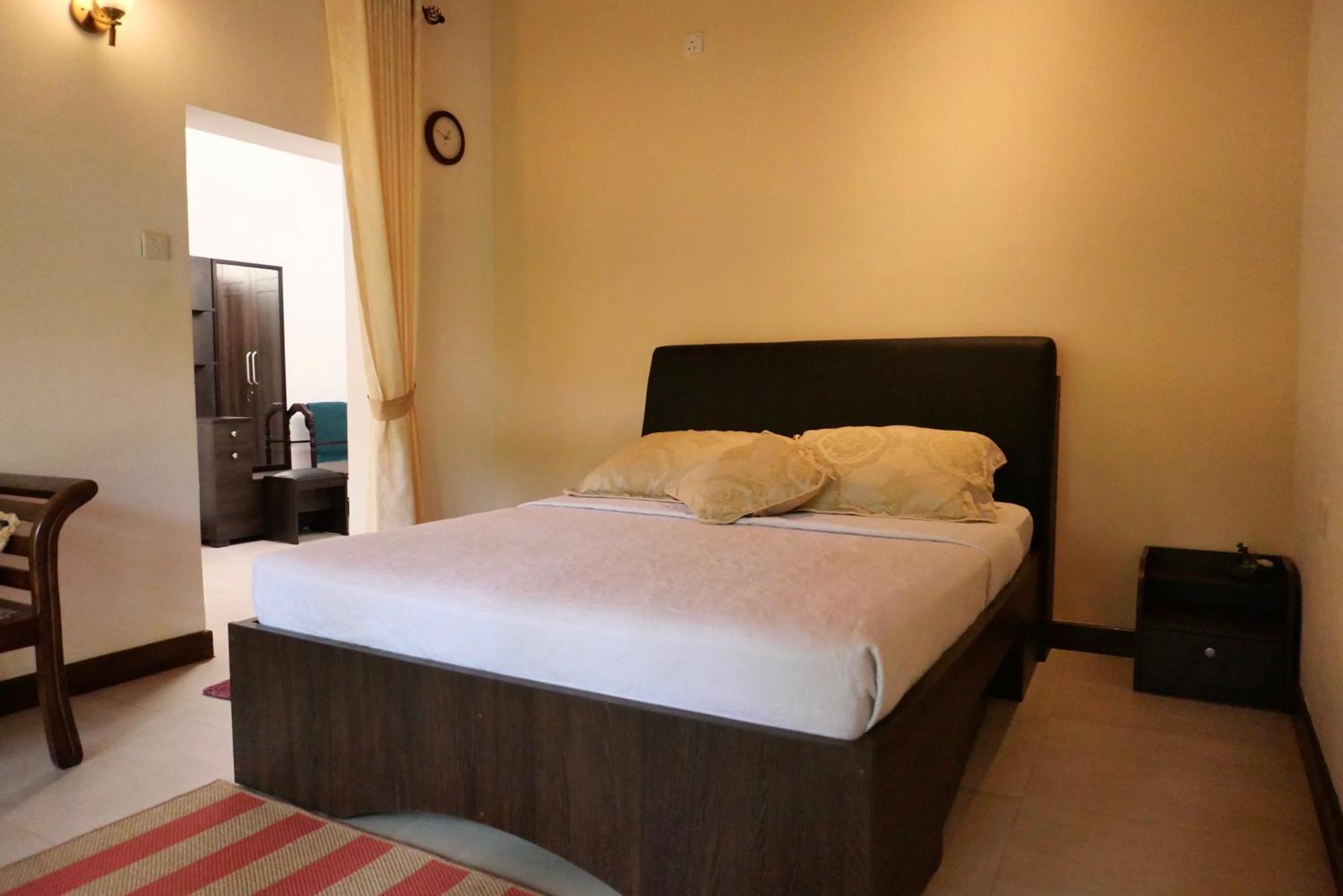 The Bliss Hostel קנדי מראה חיצוני תמונה