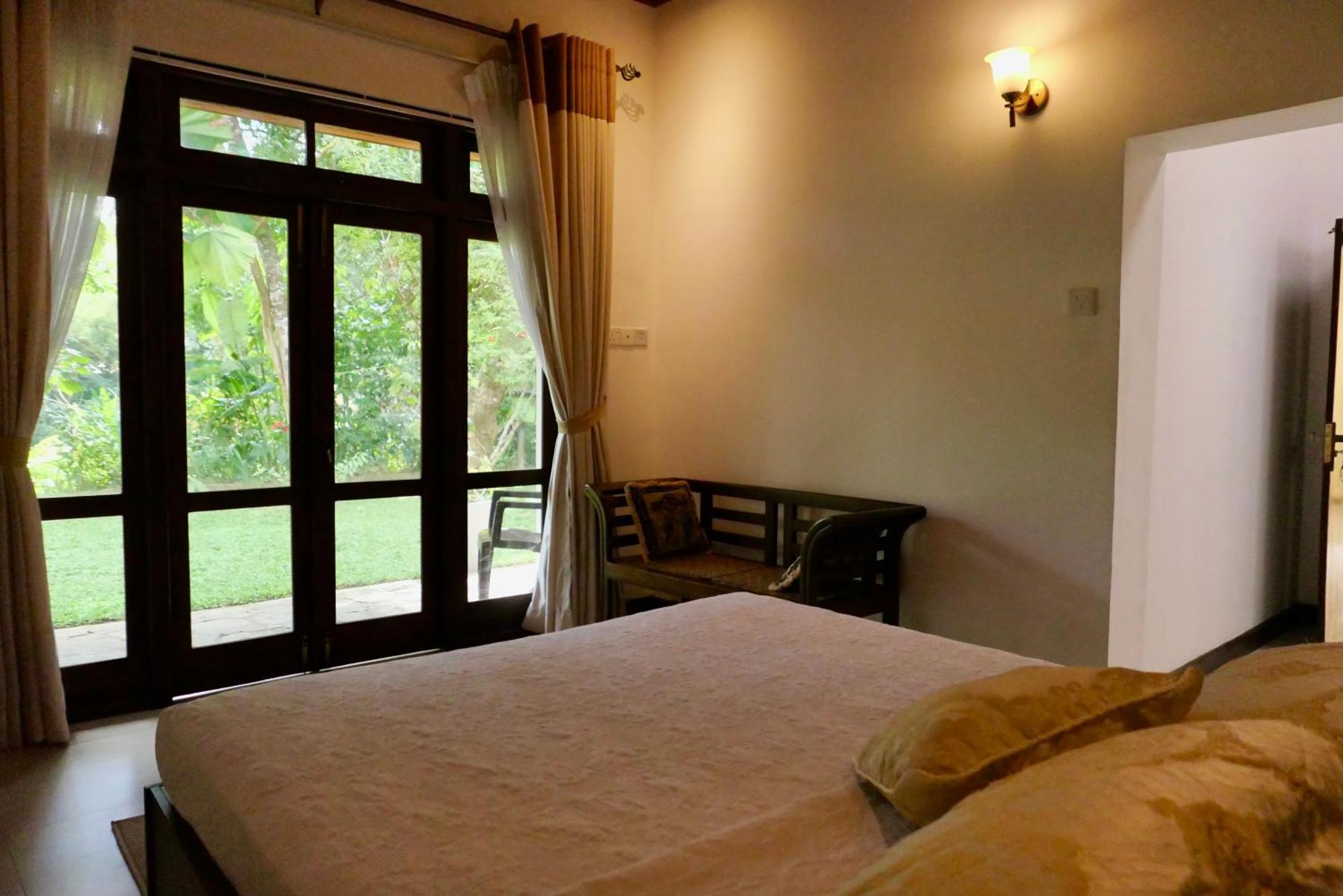 The Bliss Hostel קנדי מראה חיצוני תמונה