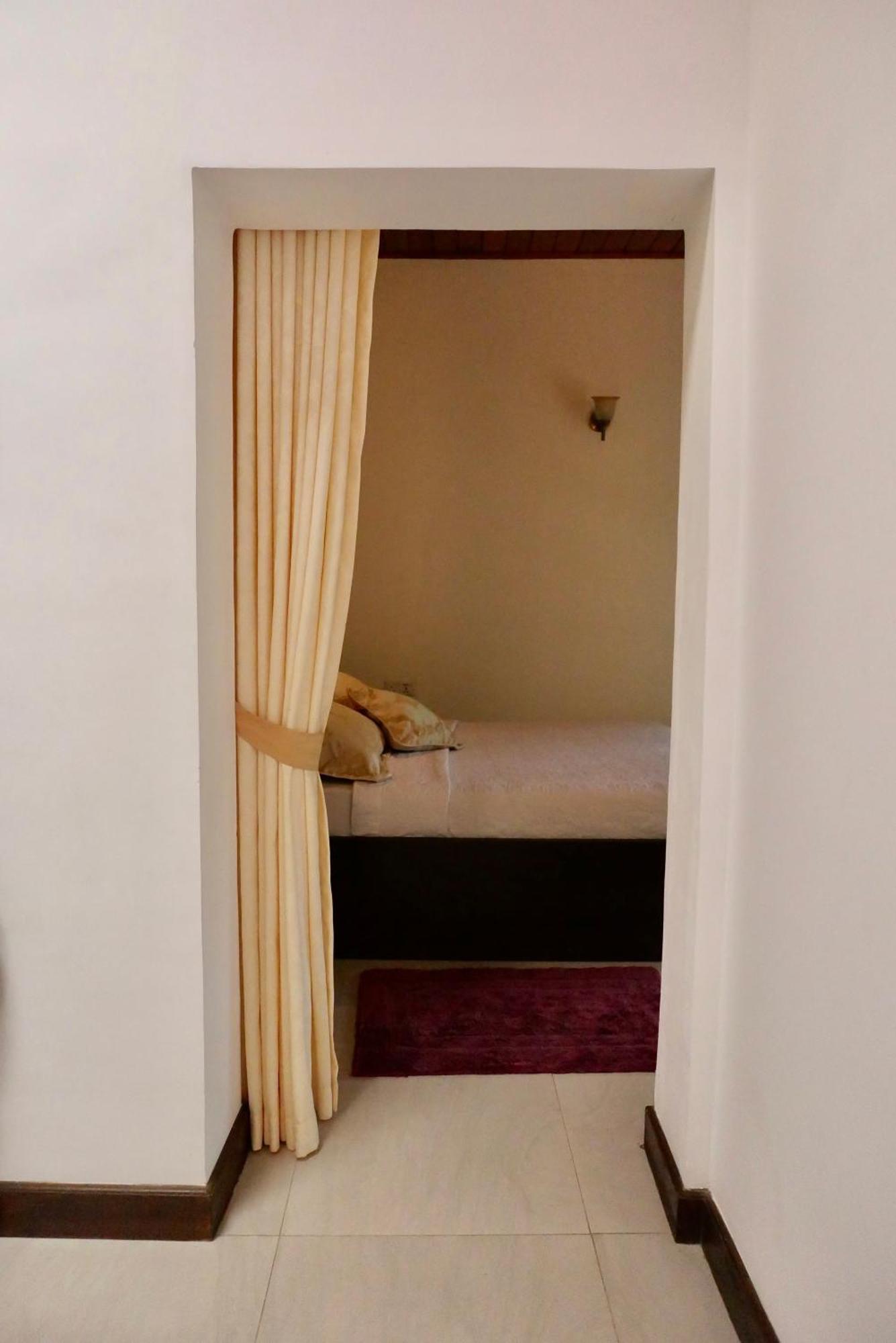 The Bliss Hostel קנדי מראה חיצוני תמונה